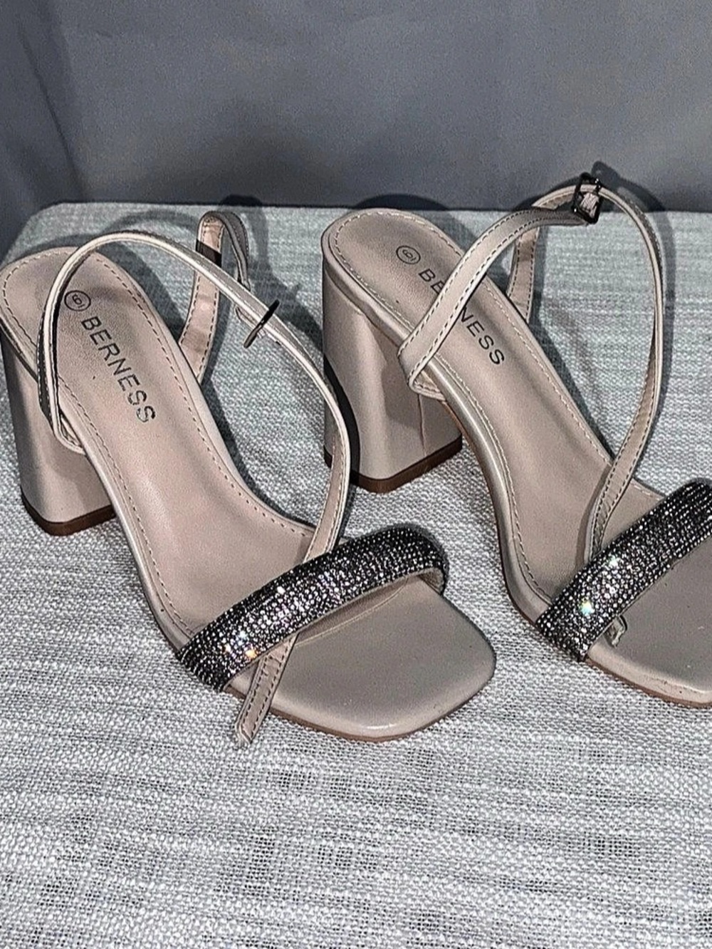 BERNESS Rhinestone Block Heel Sandals in Pink